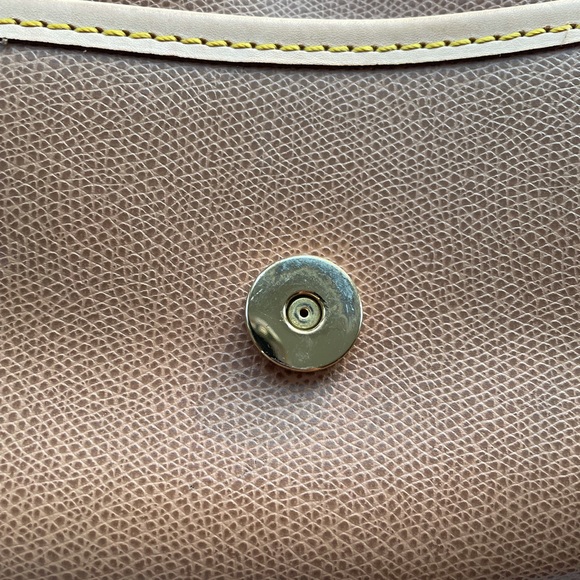 Dooney and Bourke crossbody bag - Picture 9 of 10